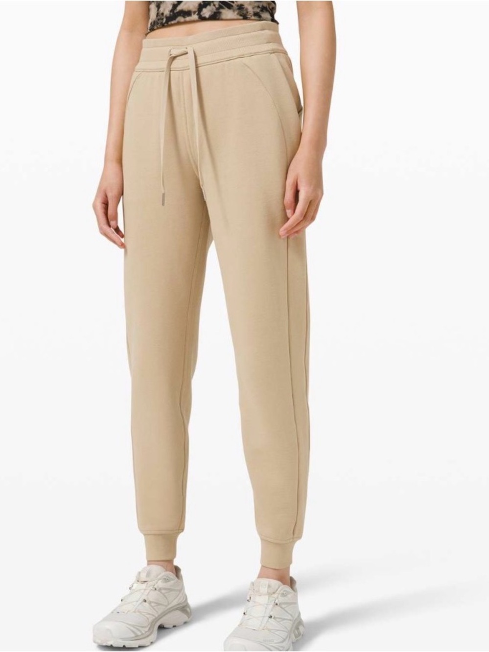Lululemon Scuba High-Rise Jogger Beige Size 10